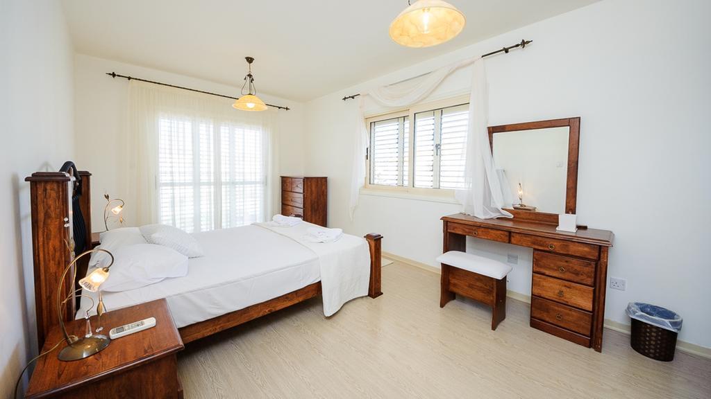 Pernera Holiday Villa 015 Protaras Habitación foto